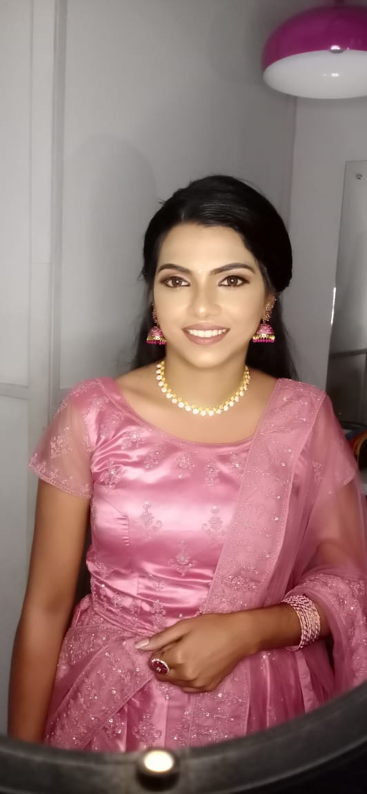 AROMA HI TECH BEAUTY PARLOUR EDAKKARA